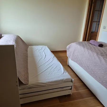 Paeikeseline With Sauna شقة *