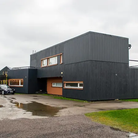 Paeikeseline With Sauna Korter