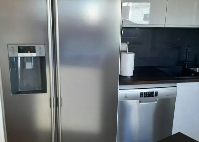 Paeikeseline With Sauna Korter Kuressaare